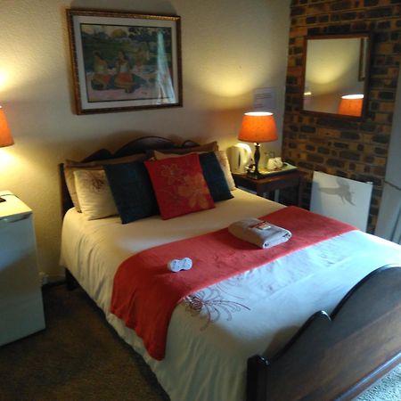 Khokha Moya Guesthouse Ermelo Bagian luar foto
