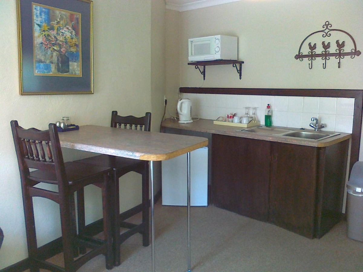 Khokha Moya Guesthouse Ermelo Bagian luar foto