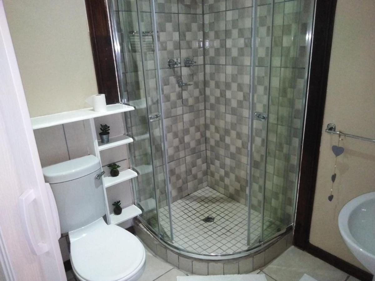 Khokha Moya Guesthouse Ermelo Bagian luar foto