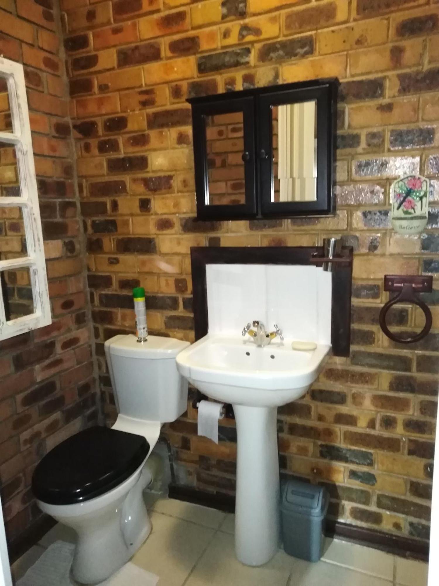 Khokha Moya Guesthouse Ermelo Bagian luar foto
